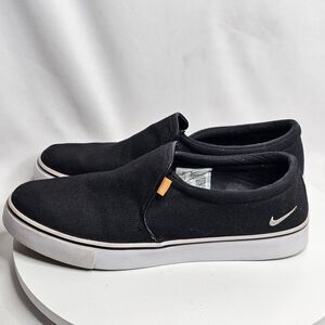 Nike Court Royale AC Black White Athletic Slip On Sneakers Unisex W 11 M 9.5
